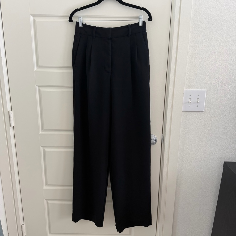 Wilfred Black Straight leg Women's Pants